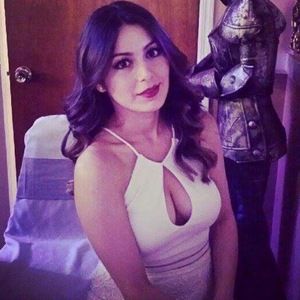 Meet your Posher, Andrea